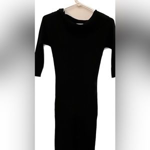 Black 1/4 sleeve dress